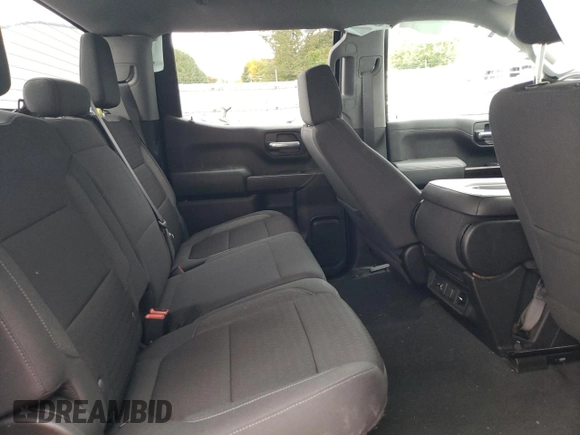2021 Chevrolet Silverado 1500 LT with VIN 3GCUYDETXMG390420, listed as a Copart auction lot 84919714 with 30,745 mi miles and Non Repairable. Bid and sale history available at carsss.com. Image 6.
