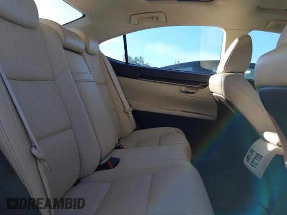 2018 Lexus ES with VIN 58ABK1GG6JU093357, listed as a IAAI auction lot 41290391 with 75,556 mi miles. Bid and sale history available at carsss.com. Image 8.