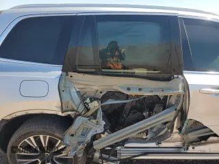 2021 Volvo XC90 Momentum z VIN YV4102CK1M1687063, wystawiony jako Copart lot #73581614 z przebiegiem 34 218 mil mil oraz Szkoda całkowita • Salvage title. Historia ofert i sprzedaży dostępna na DreamBid. Obrazek 10.