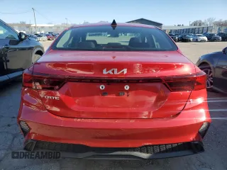 2024 Kia Forte LXS with VIN 3KPF24AD8RE763630, listed as a Copart auction lot 51817935 with 21,424 mi miles and Non Repairable. Bid and sale history available at carsss.com. Image 6.