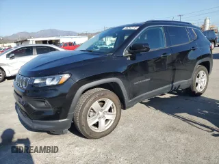 2022 Jeep Compass Latitude with VIN 3C4NJDBB6NT151038, listed as a Copart auction lot 46292775 with 29,912 mi miles and Salvage Title. Bid and sale history available at DreamBid. Image 1.