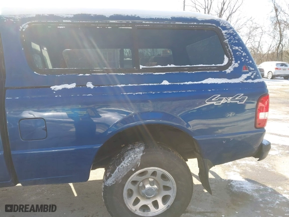 2011 Ford Ranger XLT with VIN 1FTLR4FE9BPA51147, listed as a IAAI auction lot 41351215 with 105,562 mi miles. Bid and sale history available at carsss.com. Image 20.