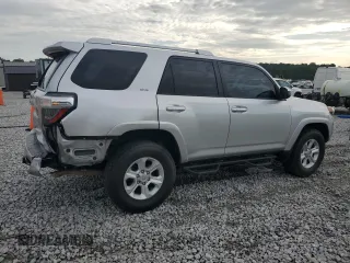 2014 Toyota 4Runner Limited with VIN JTEBU5JR7E5176475, listed as a Copart auction lot 60744485 with 137,722 mi miles and Salvage title. Bid and sale history available at DreamBid. Image 3.
