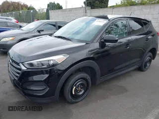 2017 Hyundai Tucson SE z VIN KM8J23A49HU528900, wystawiony jako IAAI lot #42368510 z przebiegiem 58 314 mil mil oraz . Historia ofert i sprzedaży dostępna na DreamBid. Obrazek 17.