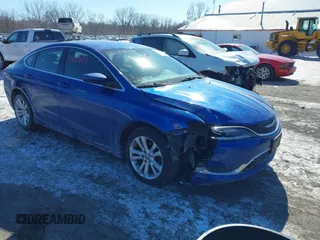 2016 Chrysler 200 Limited with VIN 1C3CCCAB4GN112453, listed as a IAAI auction lot 41616898 with 149,200 mi miles. Bid and sale history available at carsss.com. Image 1.