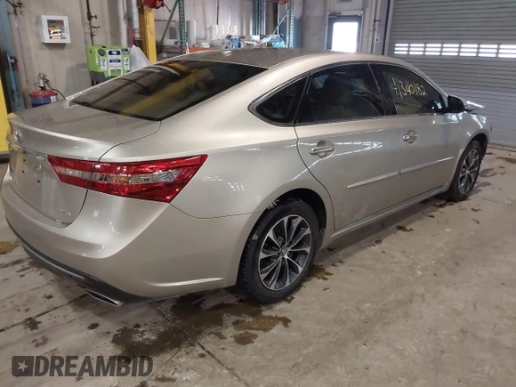 2016 Toyota Avalon Limited with VIN 4T1BK1EB4GU228522, listed as a IAAI auction lot 41340182 with 105,603 mi miles and . Bid and sale history available at carsss.com. Image 4.