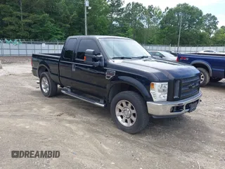 2008 Ford F-250 XL с VIN 1FTSX21R98EB88478, выставлен на аукционе IAAI как лот 42561418 с пробегом 268 969 миль миль и . История ставок и продаж доступна на DreamBid. Изображение 1.