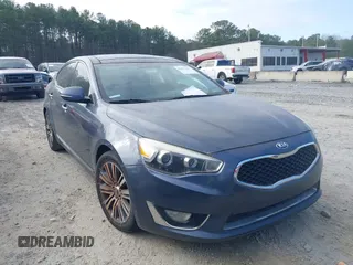 2015 Kia Cadenza Premium with VIN KNALN4D79F5195179, listed as a IAAI auction lot 41497523 with 258,695 mi miles. Bid and sale history available at carsss.com. Image 1.
