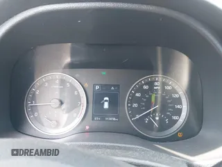 2016 Hyundai Tucson Limited with VIN KM8J33A2XGU030795, listed as a IAAI auction lot 42108969 with 117,418 mi miles. Bid and sale history available at carsss.com. Image 7.