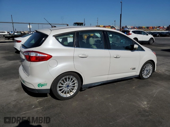 2015 Ford C-Max Energi SEL with VIN 1FADP5CU7FL124420, listed as a Copart auction lot 61145393 with 110,319 mi miles. Bid and sale history available at carsss.com. Image 3.