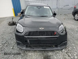 2025 MINI Countryman S with VIN WMZ23GA00S7P60432, listed as a Copart auction lot 53447665 with 6,456 mi miles and Salvage title. Bid and sale history available at DreamBid. Image 5.