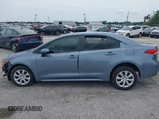 2024 Toyota Corolla LE z VIN 5YFB4MDE8RP090382, wystawiony jako IAAI lot #40120052 z przebiegiem 35 350 mil mil oraz . Historia ofert i sprzedaży dostępna na DreamBid. Obrazek 14.