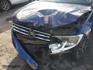 2021 Volkswagen Tiguan SE with VIN 3VV3B7AX9MM051125, listed as a IAAI auction lot 41527014 with 68,847 mi miles. Bid and sale history available at carsss.com. Image 6.