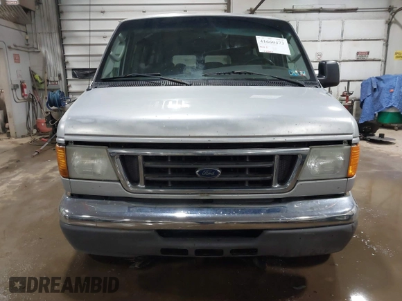 2006 Ford Econoline Passenger XL with VIN 1FMRE11L66HA02929, listed as a IAAI auction lot 41660473 with 152,607 mi miles and . Bid and sale history available at DreamBid. Image 12.