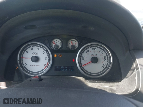2008 Ford Focus SE with VIN 1FAHP33N28W137186, listed as a IAAI auction lot 41894328 with 150,854 mi miles. Bid and sale history available at carsss.com. Image 7.