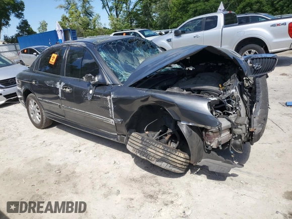 2005 Hyundai Sonata GLS with VIN KMHWF35H45A206895, listed as a Copart auction lot 49910754 with 111,922 mi miles and Non Repairable. Bid and sale history available at carsss.com. Image 4.