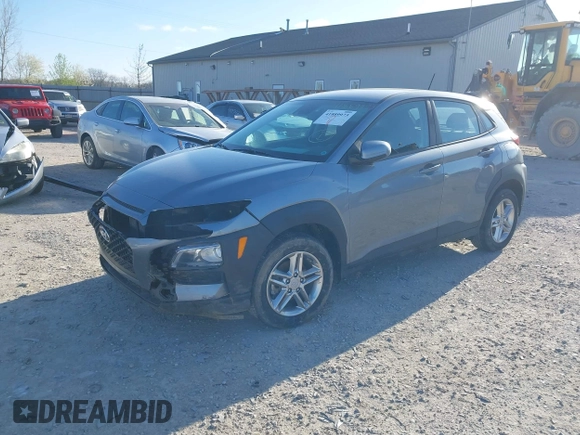 2021 Hyundai Kona SE with VIN KM8K12AA9MU667653, listed as a IAAI auction lot 41889973 with 30,399 mi miles and . Bid and sale history available at DreamBid. Image 2.