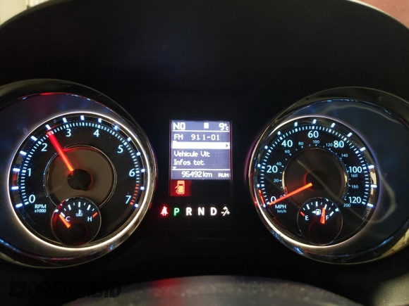2015 Chrysler Town & Country Touring with VIN 2C4RC1BG4FR707311, listed as a Copart auction lot 67209824 with 95,492 mi miles and Clean Title. Bid and sale history available at carsss.com. Image 9.