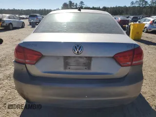 2014 Volkswagen Passat Wolfsburg Edition with VIN 1VWAS7A30EC074232, listed as a Copart auction lot 86975554 with 197,060 mi miles and Salvage title. Bid and sale history available at DreamBid. Image 6.