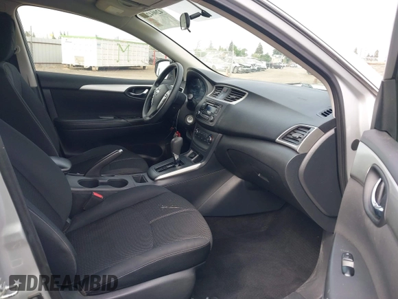 2017 Nissan Sentra SR z VIN 3N1AB7AP0HY390587, wystawiony jako IAAI lot #42064245 z przebiegiem 175 046 mil mil oraz . Historia ofert i sprzedaży dostępna na DreamBid. Obrazek 5.