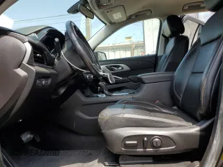 2019 Chevrolet Traverse LT z VIN 1GNERHKW9KJ173404, wystawiony jako Copart lot #58532605 z przebiegiem 105 730 mil mil oraz Szkoda całkowita • Salvage title. Historia ofert i sprzedaży dostępna na DreamBid. Obrazek 7.
