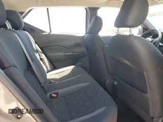 2020 Nissan Kicks S with VIN 3N1CP5BV2LL550115, listed as a Copart auction lot 52323445 with 38,984 mi miles and Salvage Title. Bid and sale history available at carsss.com. Image 10.
