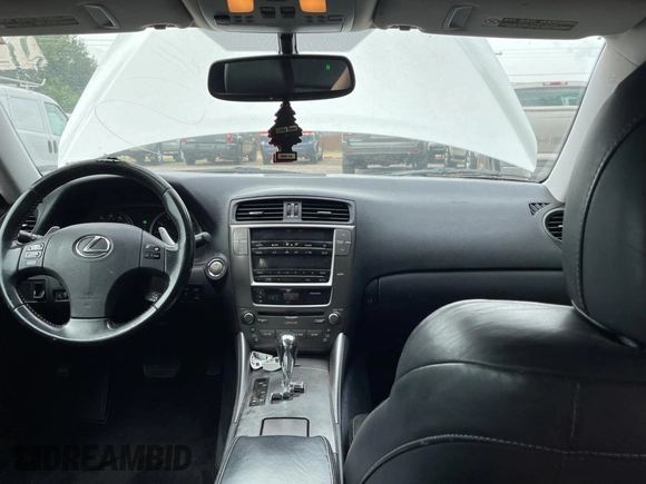 2010 Lexus IS 250 with VIN JTHBF5C21A5109541, listed as a Copart auction lot 60734025 with 243,289 mi miles and Clean title. Bid and sale history available at DreamBid. Image 9.