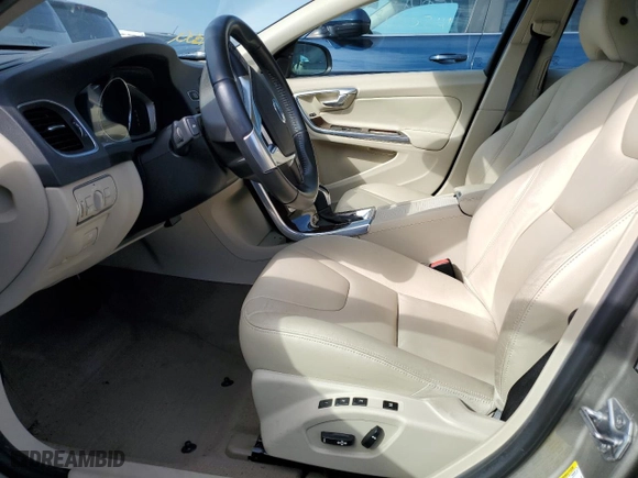 2015 Volvo V60 T5 Drive-E Platinum with VIN YV140MED4F1196185, listed as a Copart auction lot 73855454 with 0 mi miles and Non Repairable. Bid and sale history available at carsss.com. Image 7.