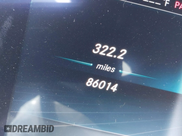 2019 Mercedes-Benz E-Class E 300 with VIN WDDZF4KB0KA581546, listed as a IAAI auction lot 41584704 with 86,014 mi miles. Bid and sale history available at carsss.com. Image 16.