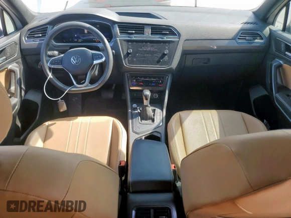 2022 Volkswagen Tiguan SE with VIN 3VV3B7AX8NM162220, listed as a Copart auction lot 52112375 with 44,315 mi miles and Clean title. Bid and sale history available at DreamBid. Image 8.