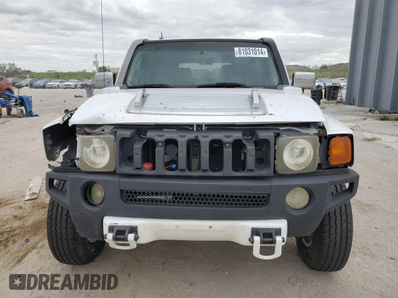 2006 Hummer H3 with VIN 5GTDN136968113134, listed as a Copart auction lot 81031014 with 144,386 mi miles and Salvage Title. Bid and sale history available at carsss.com. Image 5.