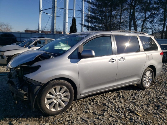 2014 Toyota Sienna LE with VIN 5TDJK3DC3ES073498, listed as a Copart auction lot 88006615 with 360,781 mi miles and Salvage Title. Bid and sale history available at DreamBid. Image 1.