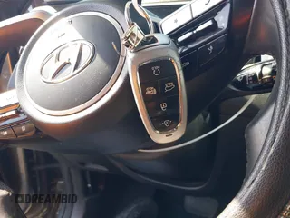 2022 Hyundai Tucson SEL z VIN 5NMJF3AE6NH133724, wystawiony jako IAAI lot #42309502 z przebiegiem 49 156 mil mil oraz . Historia ofert i sprzedaży dostępna na DreamBid. Obrazek 11.