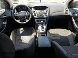 2013 Ford Focus SE with VIN 1FADP3K24DL162379, listed as a Copart auction lot 54990745 with 112,202 mi miles and Clean Title. Bid and sale history available at DreamBid. Image 8.