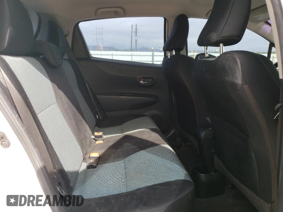 2012 Toyota Yaris L z VIN JTDKTUD3XCD528749, wystawiony jako Copart lot #56803205 z przebiegiem 140 024 mil mil oraz Szkoda całkowita • Salvage title. Historia ofert i sprzedaży dostępna na DreamBid. Obrazek 10.