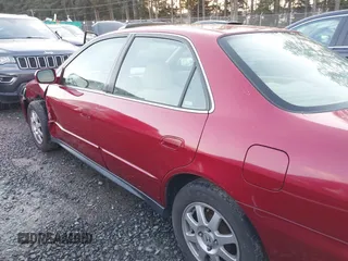 2002 Honda Accord SE z VIN JHMCG56772C009398, wystawiony jako IAAI lot #41365741 z przebiegiem 269 525 mil mil oraz . Historia ofert i sprzedaży dostępna na DreamBid. Obrazek 14.