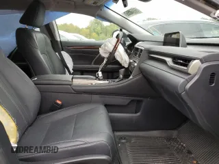 2019 Lexus RX with VIN 2T2BZMCA1KC202280, listed as a Copart auction lot 60878352 with 2,396 mi miles. Bid and sale history available at carsss.com. Image 5.