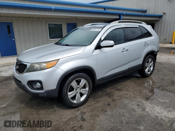 2012 Kia Sorento EX z VIN 5XYKU4A27CG229651, wystawiony jako Copart lot #60314715 z przebiegiem 117 876 mil mil oraz Szkoda całkowita • Salvage title. Historia ofert i sprzedaży dostępna na DreamBid. Obrazek 1.