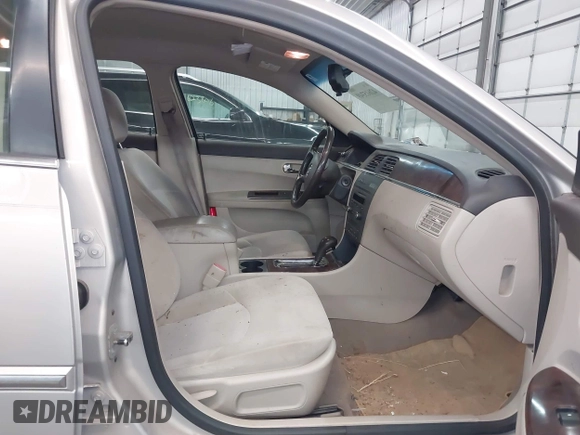 2008 Buick LaCrosse CX with VIN 2G4WC582681373947, listed as a IAAI auction lot 42615349 with 211,491 mi miles and . Bid and sale history available at DreamBid. Image 5.