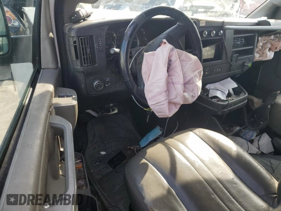 2019 Chevrolet Express Cargo Van with VIN 1GCWGBFP3K1224883, listed as a Copart auction lot 87595485 with 0 mi miles and Salvage Title. Bid and sale history available at carsss.com. Image 8.