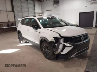 2022 Volkswagen Taos S с VIN 3VVAX7B21NM078090, выставлен на аукционе IAAI как лот 41256593 с пробегом 48 666 миль миль и . История ставок и продаж доступна на DreamBid. Изображение 1.