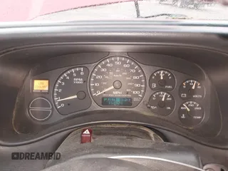 2002 Chevrolet Avalanche z VIN 3GNEC13T02G159096, wystawiony jako IAAI lot #42311525 z przebiegiem 250 924 mil mil oraz . Historia ofert i sprzedaży dostępna na DreamBid. Obrazek 7.