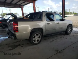 2007 Chevrolet Avalanche LT w/2LT with VIN 3GNEC12J97G224793, listed as a Copart auction lot 70092464 with 147,643 mi miles and Clean Title. Bid and sale history available at carsss.com. Image 3.