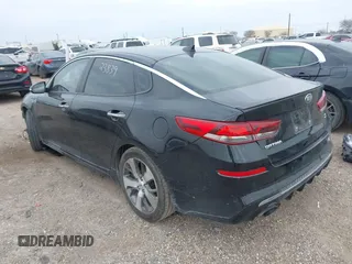 2020 Kia Optima LX with VIN 5XXGT4L3XLG405496, listed as a IAAI auction lot 41582977 with 71,201 mi miles. Bid and sale history available at carsss.com. Image 3.
