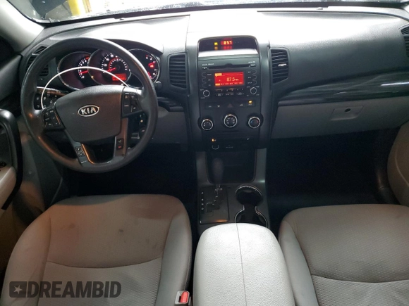 2011 Kia Sorento LX with VIN 5XYKTCA14BG002288, listed as a Copart auction lot 87329844 with 137,858 mi miles and Salvage Title. Bid and sale history available at carsss.com. Image 8.