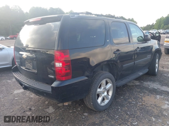 2008 Chevrolet Tahoe LTZ with VIN 1GNFK13068J154019, listed as a IAAI auction lot 42439167 with 276,174 mi miles and . Bid and sale history available at DreamBid. Image 4.