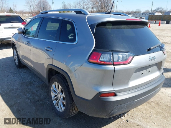 2019 Jeep Cherokee Latitude with VIN 1C4PJLCB5KD286448, listed as a IAAI auction lot 41995133 with 84,758 mi miles. Bid and sale history available at carsss.com. Image 3.