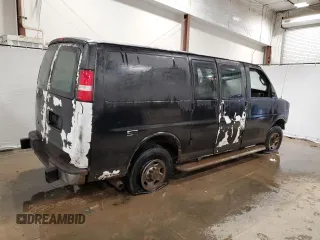 2024 GMC Savana Cargo Van with VIN 1GTW7AFP0R1164209, listed as a Copart auction lot 46700295 with 0 mi miles and Clean Title. Bid and sale history available at carsss.com. Image 3.