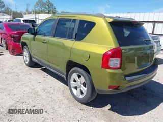 2012 Jeep Compass Latitude with VIN 1C4NJCEB9CD688401, listed as a IAAI auction lot 41801282 with 154,059 mi miles and . Bid and sale history available at carsss.com. Image 3.