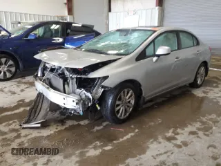 2012 Honda Civic EX-L z VIN 19XFB2F98CE041400, wystawiony jako Copart lot #60459305 z przebiegiem Nie podano mil oraz Czysty tytuł • Clean title. Historia ofert i sprzedaży dostępna na DreamBid. Obrazek 1.